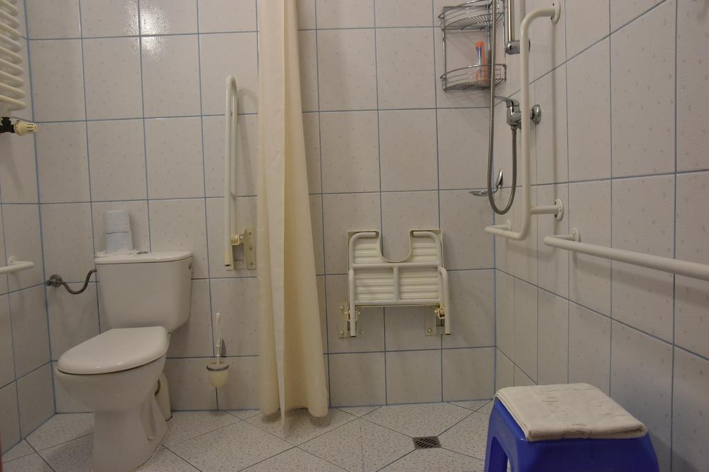 Hotel *** Nat Kołobrzeg Eksteriør billede
